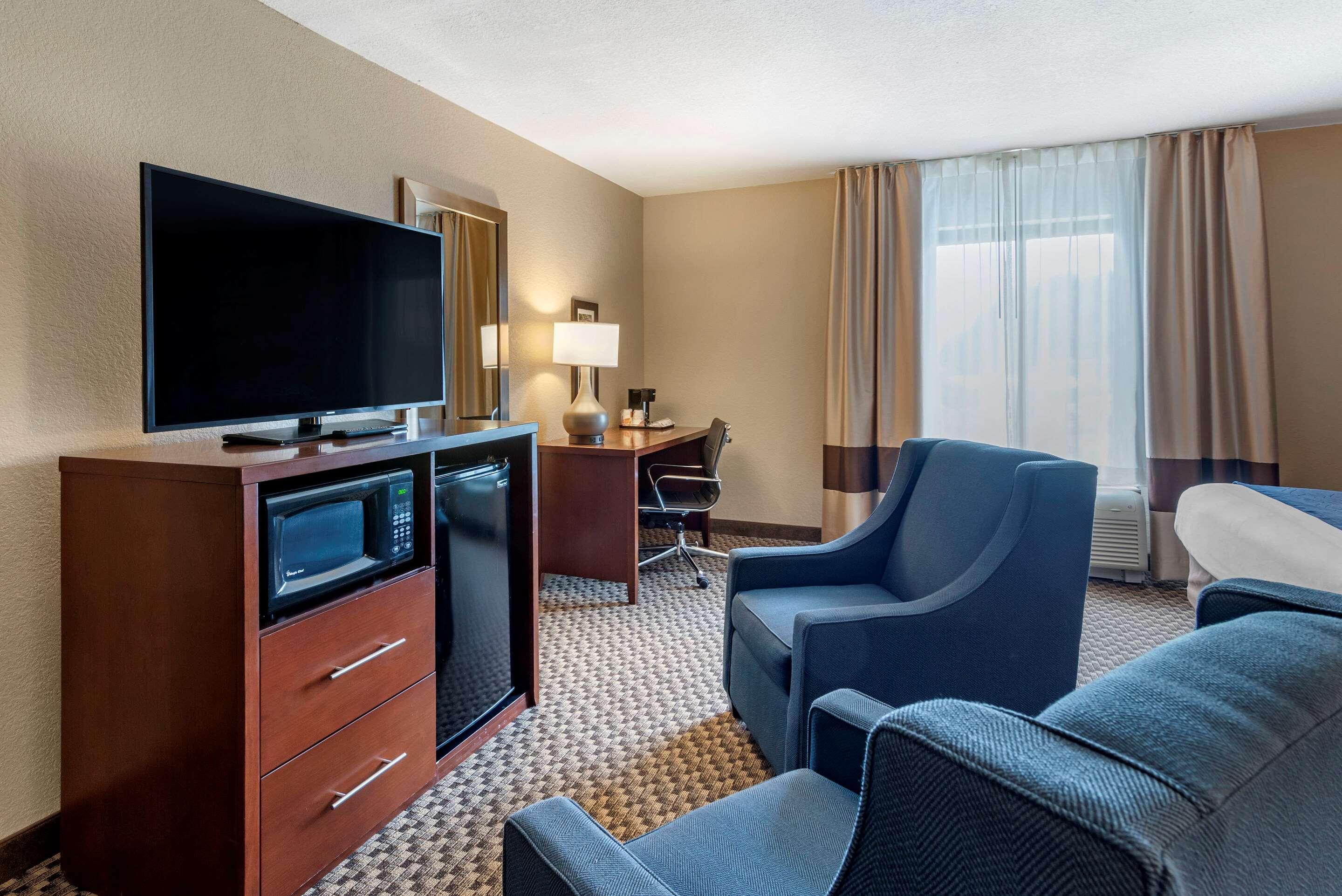 Comfort Inn & Suites Blue Ridge Εξωτερικό φωτογραφία