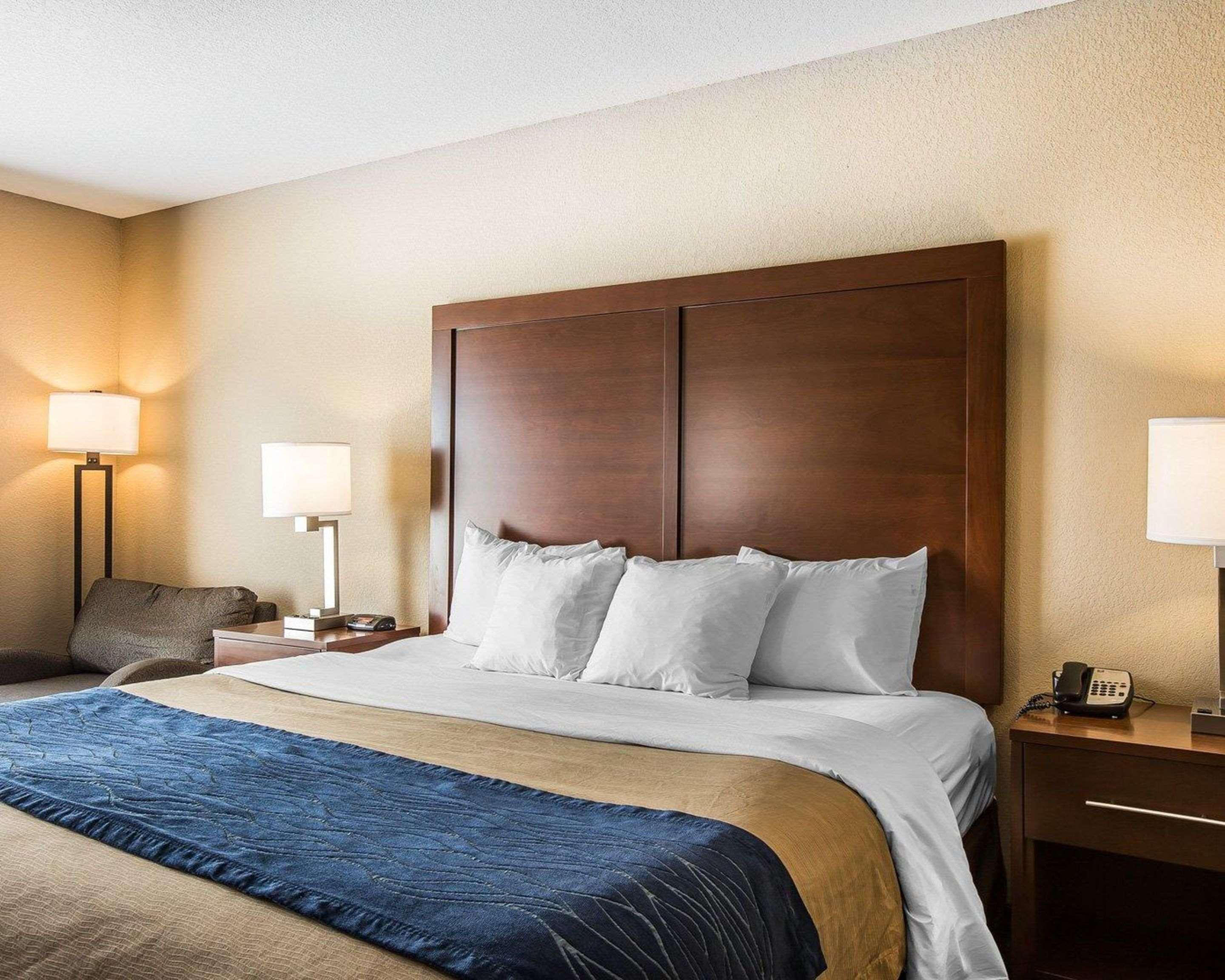Comfort Inn & Suites Blue Ridge Εξωτερικό φωτογραφία