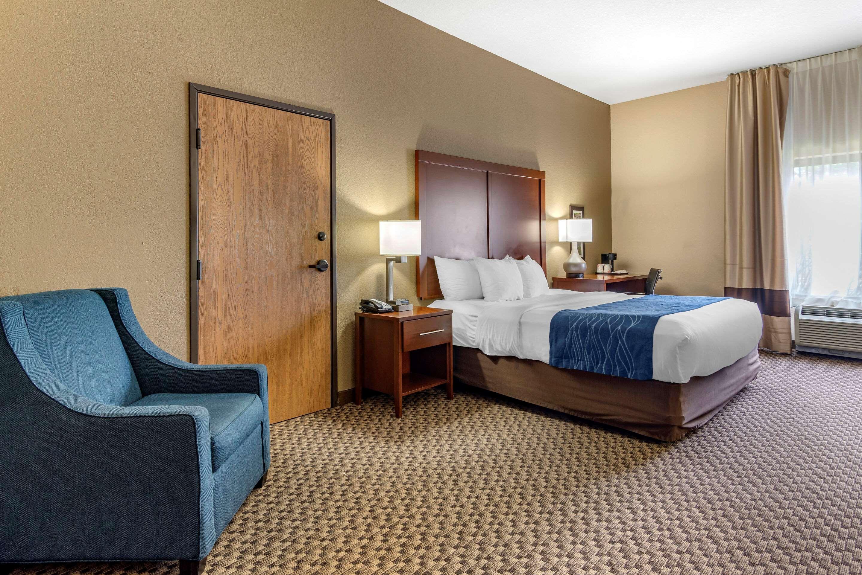 Comfort Inn & Suites Blue Ridge Εξωτερικό φωτογραφία